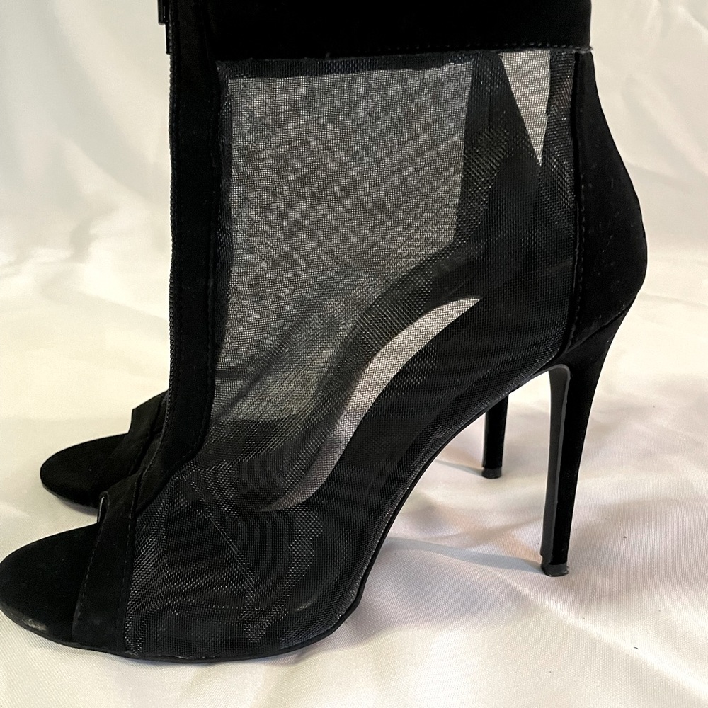 Mesh Zip Up Bootie